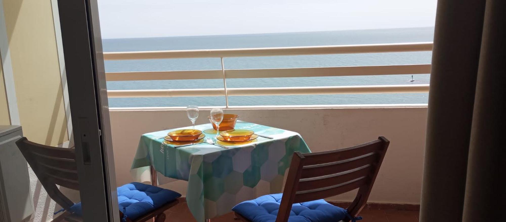 Seafront Apartment With Open-Air Heated Pool Fuengirola Zewnętrze zdjęcie